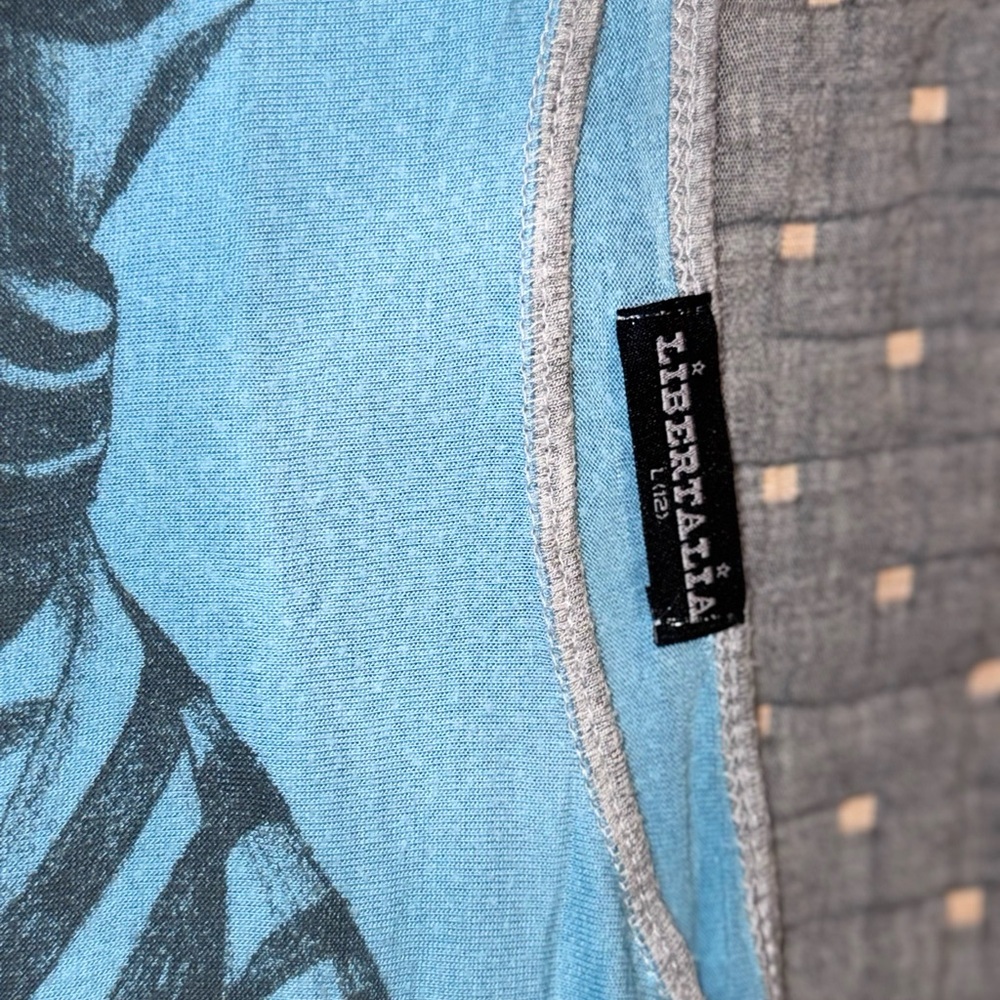 Top Bundle (size L) - Picture 9 of 16
